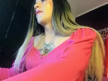 Chaturbate Adult Video Chat of alishaa_nixx