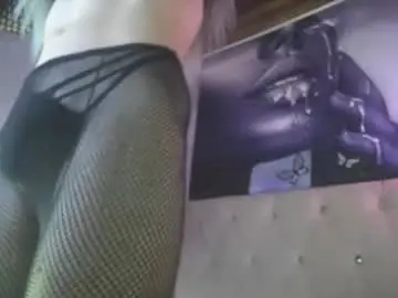 Chaturbate Free Live Porn of alishaa_nixx