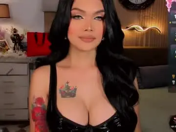 Chaturbate Watch Live Sex Cams of divinequeen