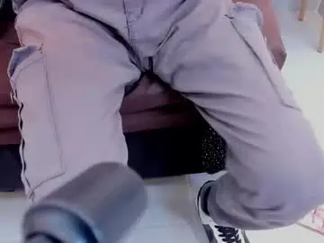 Chaturbate Free Live Porn of realbadbxtch