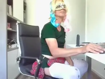 Chaturbate Adult Video Chat of daniela69i