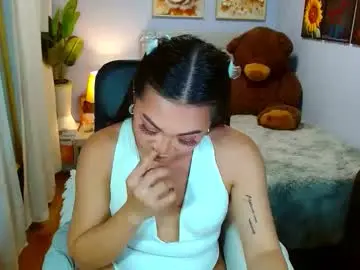 Chaturbate Live Sex Cam of louie_sexy