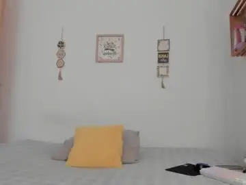 Chaturbate Live Sex Cam of its_me_miley