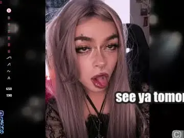 Chaturbate Free Live Porn of jesus_weed