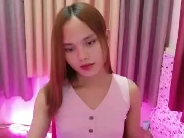 Chaturbate Free Porn Cam of urasian_crisa