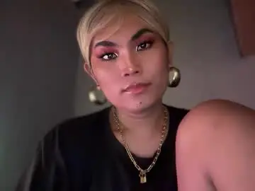 Chaturbate Live Sex Cam of cathy_sanches