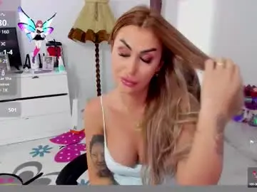Chaturbate Sex Cam of golddivine00
