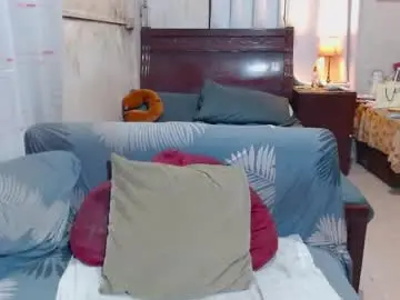 Chaturbate Free Porn Cam of xxmiranda_greyxx