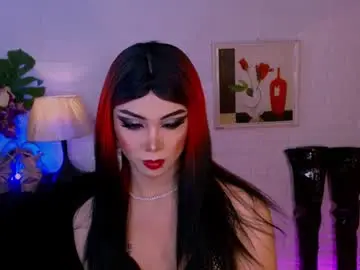 Chaturbate Live Sex Cam of majestic_ladyboy