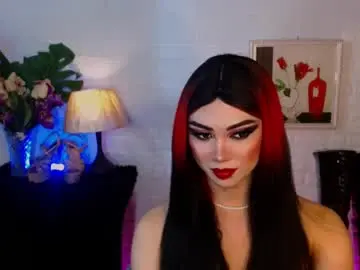 Chaturbate Live Sex Cam of majestic_ladyboy
