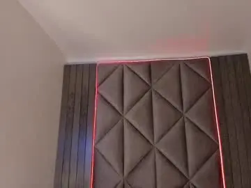 Chaturbate Free Live Porn of lauraagomezz__