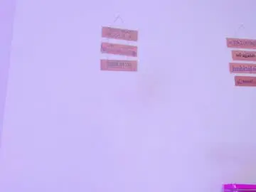 Chaturbate Live Sex Cam of alisiacollinsss
