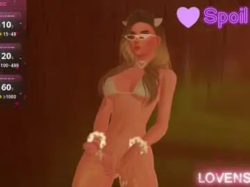 Chaturbate Live Sex Cam of mia_lilah