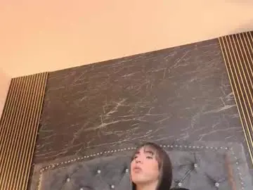 Chaturbate Watch Live Sex Cams of diosaa_golden