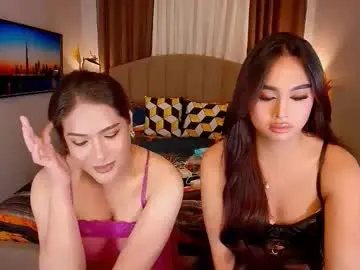Chaturbate Best live sex cam show of elliecummers