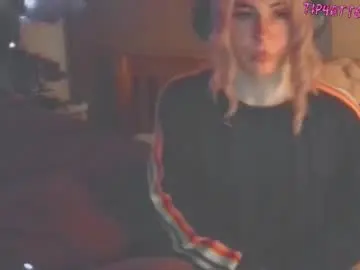 Chaturbate Live Porn of notyourfemboi