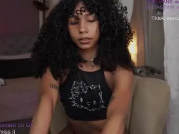 Chaturbate Free Porn Cam of wayuu_goddess