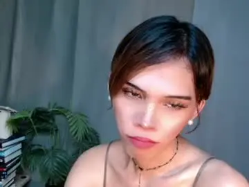 Chaturbate Adult Video Chat of shes_notme