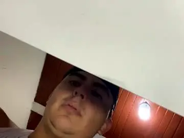 Chaturbate Watch Live Sex Cams of miareinanice