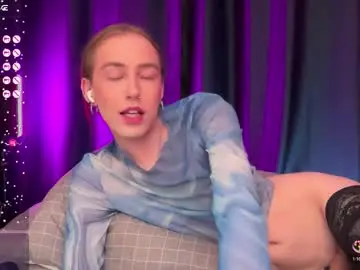 Chaturbate Nude Webcam of avril_pearly_