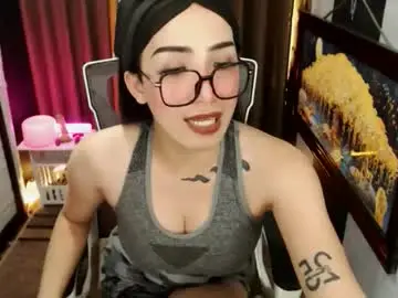 Chaturbate Free Live Porn of yassiered