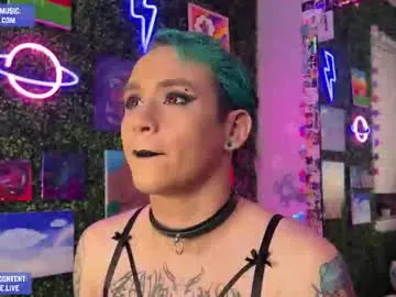 Chaturbate Live Sex Cam of iwillbeyourmuse