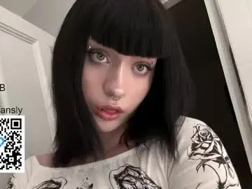 Chaturbate Adult Video Chat of vailyreb