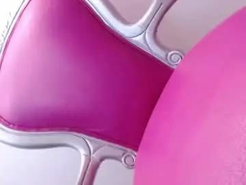 Chaturbate Free Porn Cam of pearl_michelts