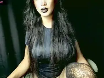 Chaturbate Live Sex Cam of sexylongcockbunny