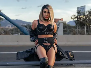 Livejasmin Live Porn of LucianaZacharia