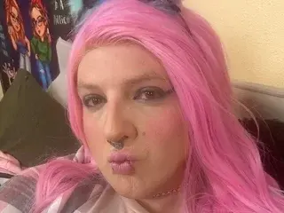 Streamate Live Sex Cam of Blakelytgirl