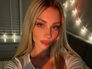 Streamate Sex Cam of BarbieKara