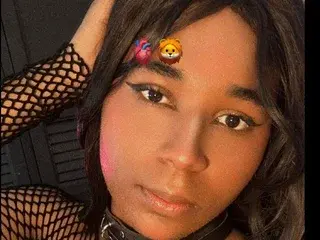 Streamate Nude Webcam of foxy_00