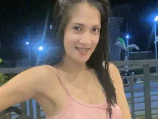 Streamate Adult Video Chat of ursexyHOTBABE69