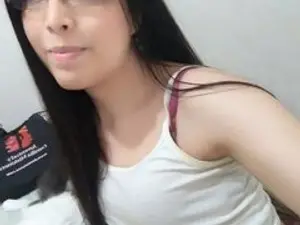 Streamate Watch Live Sex Cams of Sarasweet19