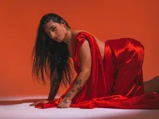 Streamate Private Sex Chat of Skarlet_Ruiz