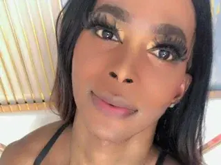 Streamate Adult Webcam of LorettaSaennz