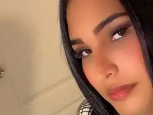 Streamate Watch Live Sex Cams of isabellaa_hott
