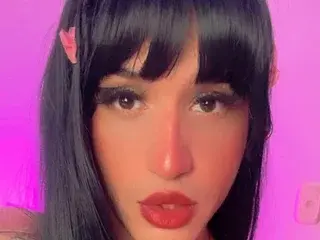 Streamate Best live sex cam show of Piinkyrosse