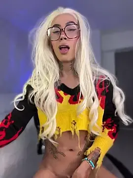 Stripchat Free Porn Cam of miss_tatiana_