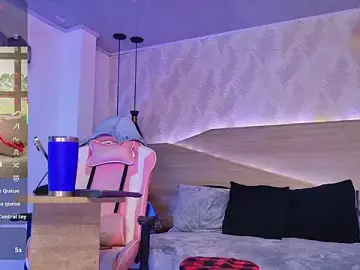 Stripchat Live Sex of kylliefox_