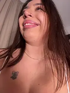 Stripchat Adult Webcam of KimArts