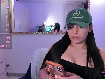 Stripchat Best live sex cam show of EricaVanderhill