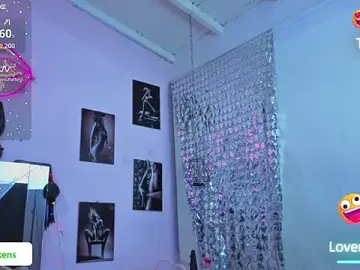 Stripchat Nude Webcam of karla_slut_dirty