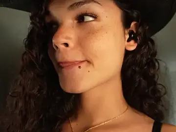 Stripchat Sex Chat of GiaFaaris