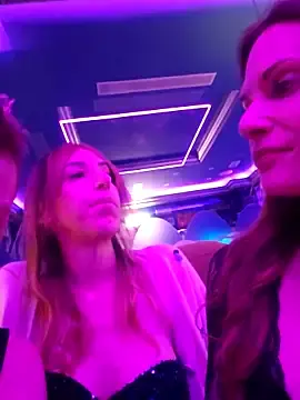 Stripchat Live Porn of Luna_Kitanna