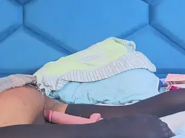 Stripchat Adult Webcams of Kaataleya_horny