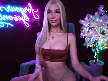 Stripchat Adult Webcams of xxforyoureyesonlyxx
