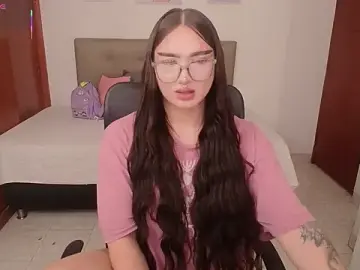 Stripchat Free Porn Cam of Miley_Baker