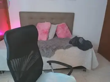 Stripchat Live Sex of Miley_Baker